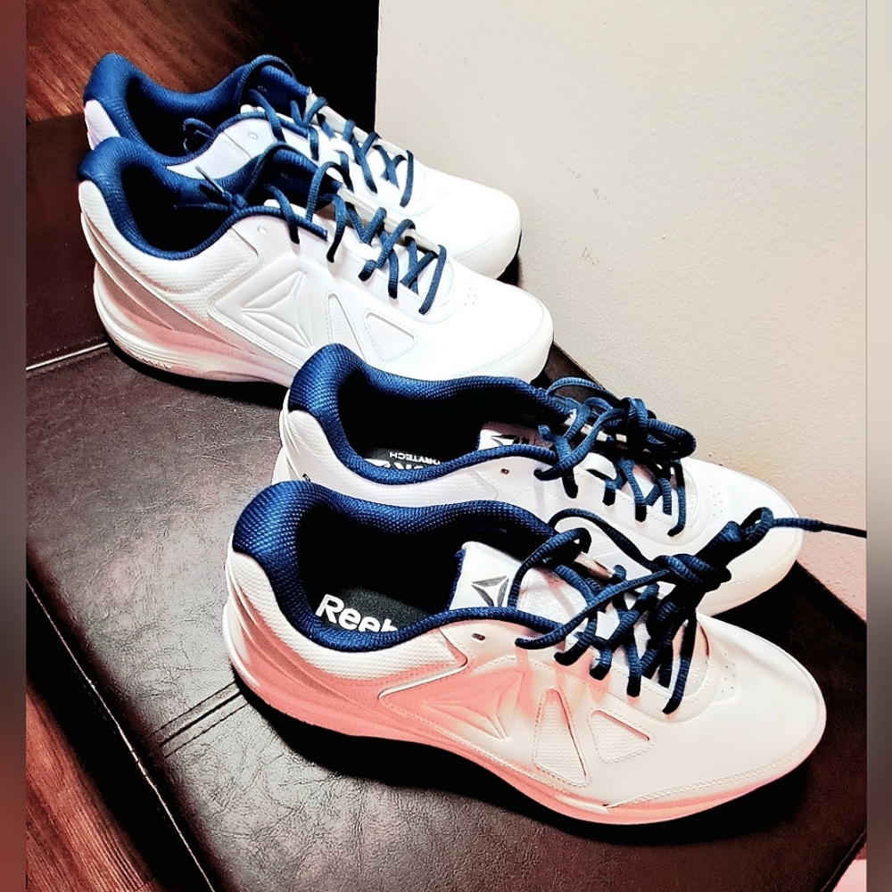 Reebok DMX MAX Men's Shoes Moving Air Running Outside White